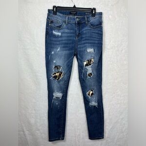 Judy Blue Slim Fit Distressed Jeans Women Size 11/30  Leopard Patchwork Denim